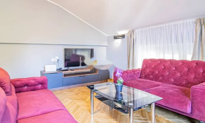 Недвижимость Четырехкомнатная квартира центр: 15