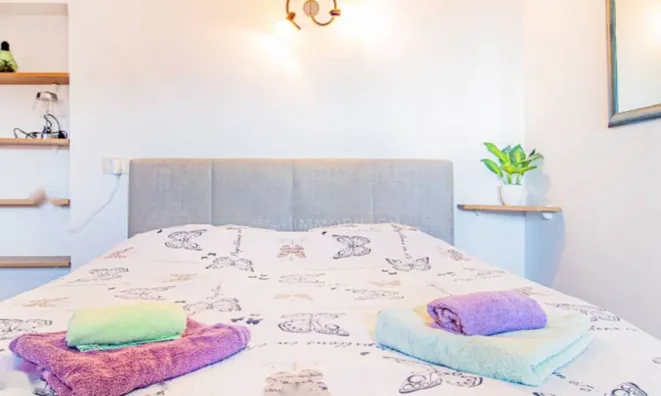 Недвижимость Четырехкомнатная квартира центр: 24