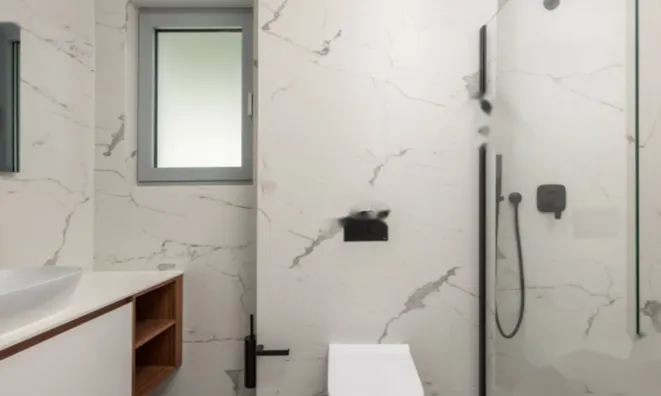 Недвижимость Трёхкомнатная квартира, Центр: 9