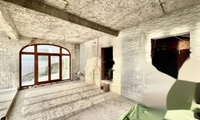 Недвижимость Двухкомнатная квартира в Опатии: 3