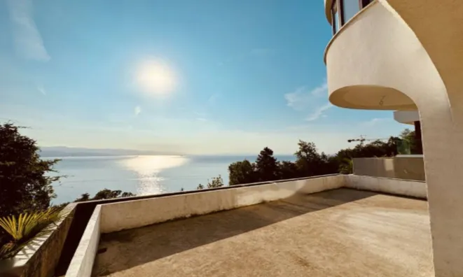 Недвижимость Двухкомнатная квартира в Опатии: 14