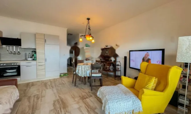 Недвижимость Трехкомнатная квартира, Опатия: 4