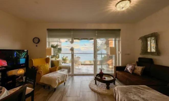 Недвижимость Трехкомнатная квартира, Опатия: 6