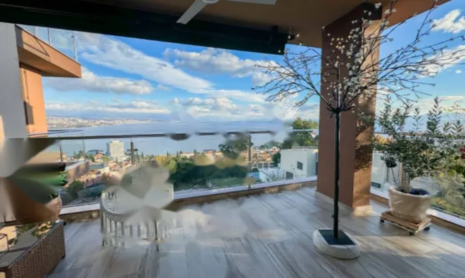 Недвижимость Трехкомнатная квартира, Опатия: 8