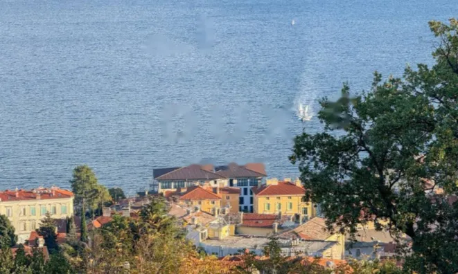 Недвижимость Трехкомнатная квартира, Опатия: 10