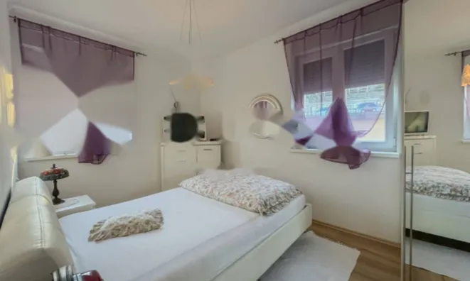 Недвижимость Трехкомнатная квартира, Опатия: 12