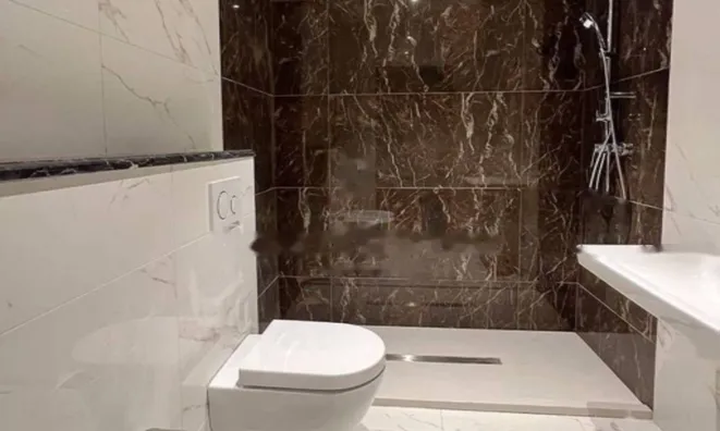 Недвижимость Трехкомнатная квартира, Центр: 24