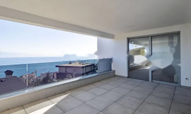 Недвижимость Трёхкомнатная квартира в Опатии: 1