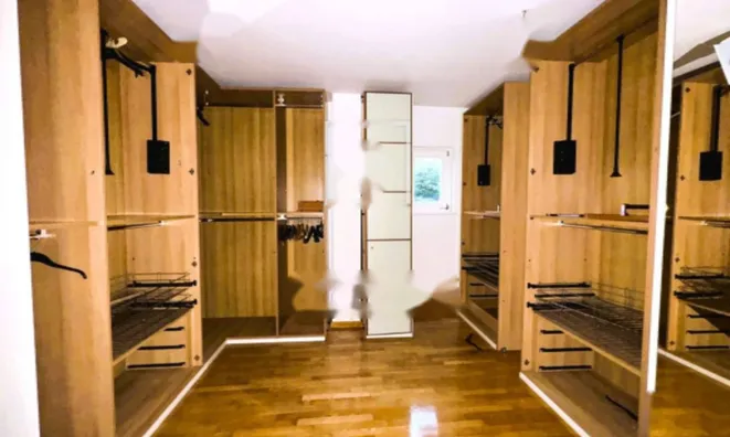 Недвижимость Семейный дом 414 м² в Побри: 1