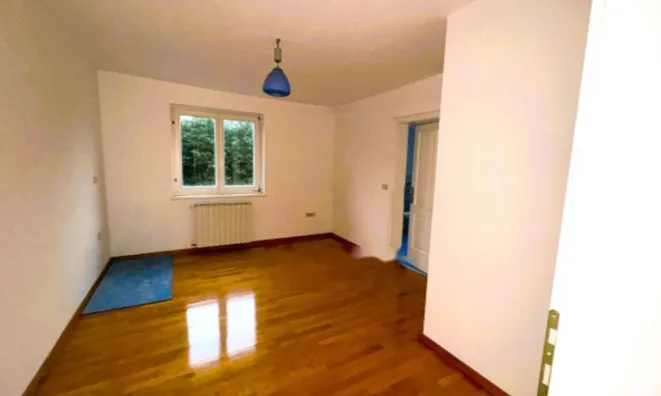 Недвижимость Семейный дом 414 м² в Побри: 4