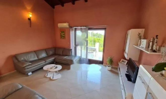 Недвижимость Семейный дом Запад, Опатия: 3