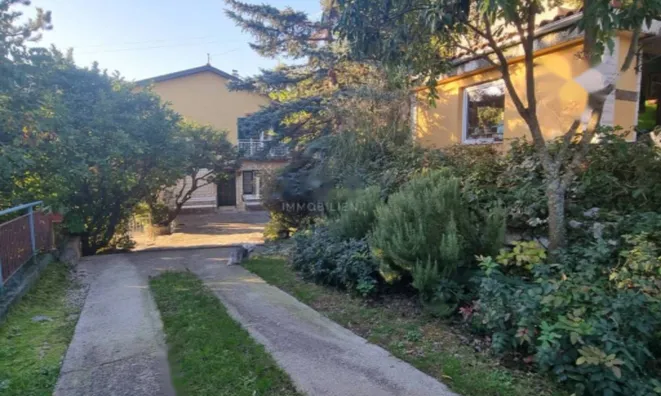 Недвижимость Семейный дом 240 м², Запад, Опатия: 21