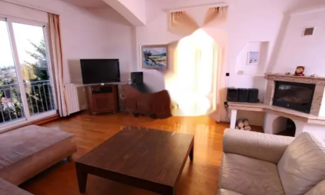 Недвижимость Трехкомнатная квартира в Опатии: 8