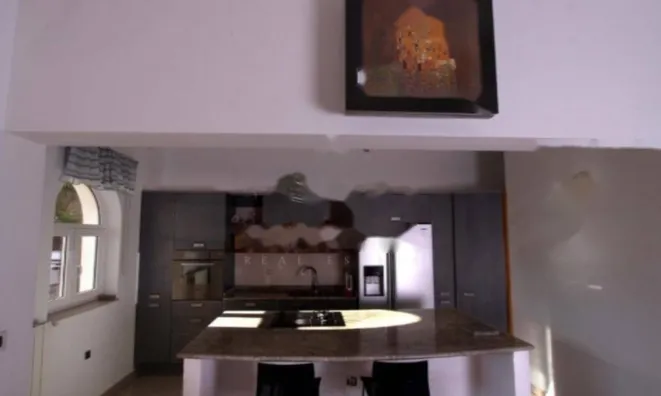 Недвижимость Трехкомнатная квартира в Опатии: 16