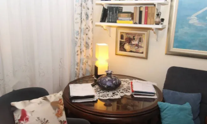 Недвижимость Однокомнатная квартира, Центр: 3