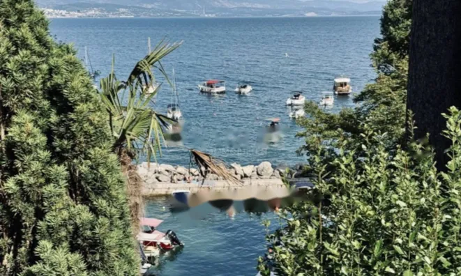 Недвижимость Однокомнатная квартира, Центр: 2