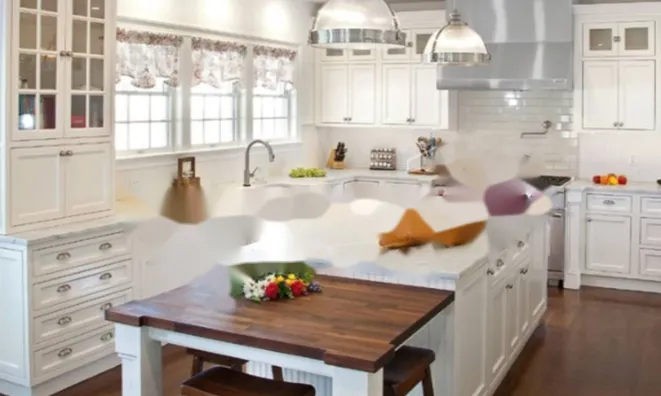 Недвижимость Четырехкомнатная квартира Центр: 4