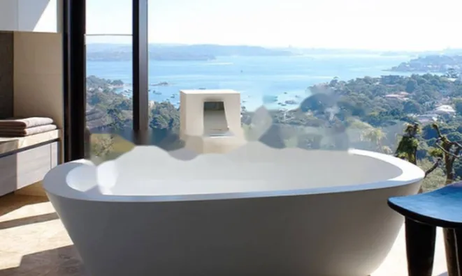 Недвижимость Четырехкомнатная квартира Центр: 6