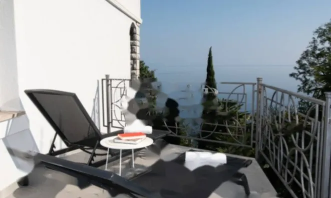 Недвижимость Четырехкомнатная квартира в центре Опатии: 3