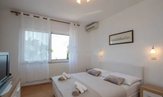 Недвижимость Четырехкомнатная квартира в центре Опатии: 15