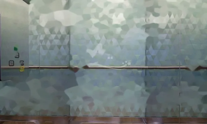 Недвижимость Трехкомнатная квартира в центре: 19