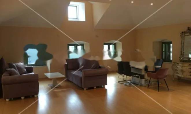 Недвижимость Квартира Маршала Тита, Центр: 17