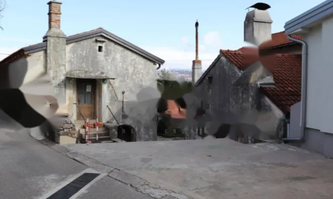 Недвижимость Семейный дом в Побри, Опатия: 2