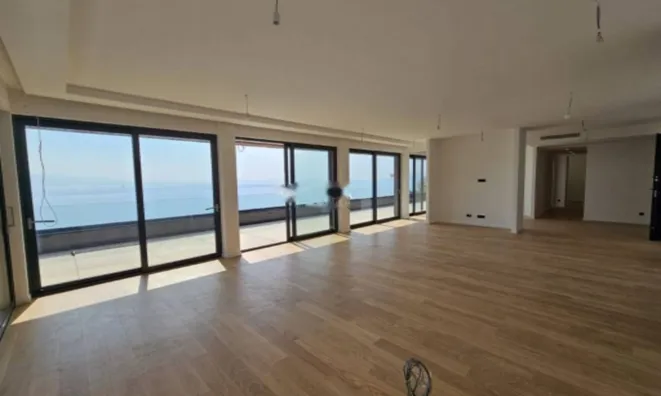 Недвижимость Апартаменты 302 м² в Центре: 15