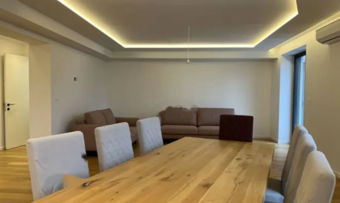 Недвижимость Четырехкомнатная квартира в центре Опатии: 1