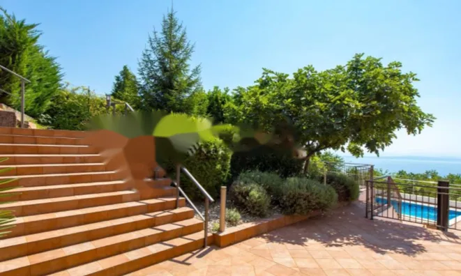 Недвижимость Семейный дом 200 м², Запад, Опатия: 5