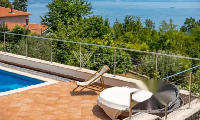 Недвижимость Семейный дом 200 м², Запад, Опатия: 19