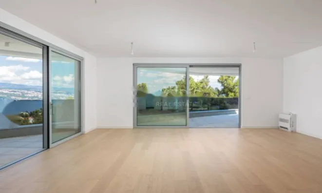 Недвижимость Четырехкомнатная квартира в центре Опатии: 9