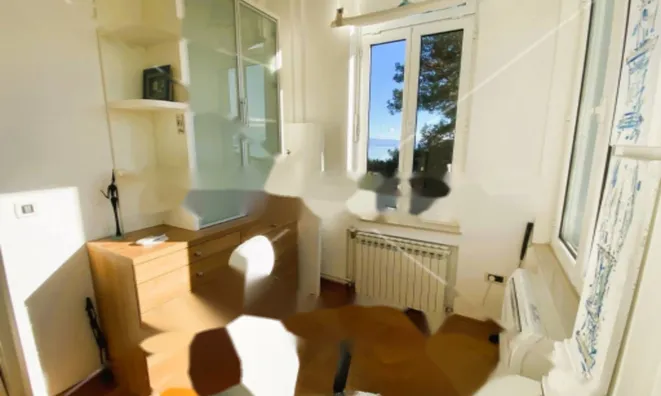 Недвижимость Трехкомнатная квартира в Центре: 10