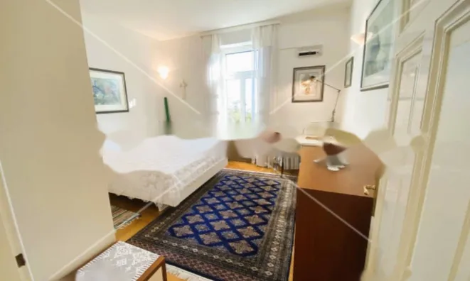 Недвижимость Трехкомнатная квартира в Центре: 14