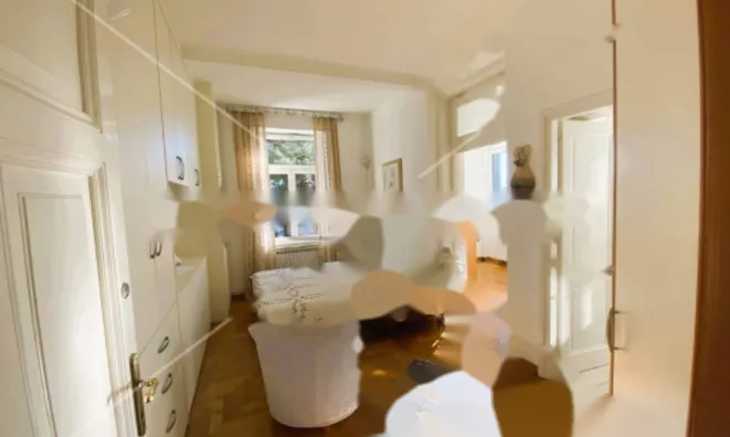 Недвижимость Трехкомнатная квартира в Центре: 16