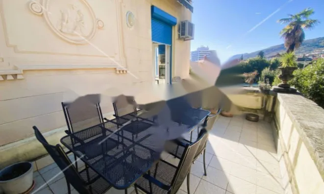 Недвижимость Трехкомнатная квартира в Центре: 18