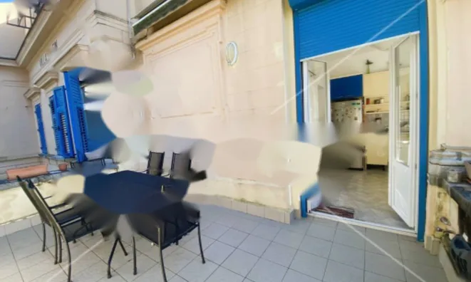 Недвижимость Трехкомнатная квартира в Центре: 19