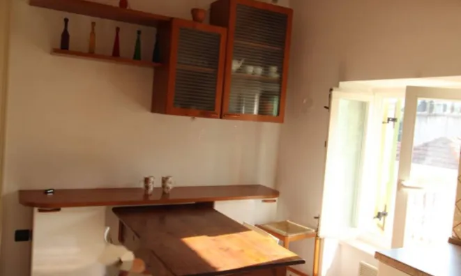 Недвижимость Двухкомнатная квартира Центр: 11