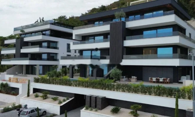 Недвижимость Четырехкомнатная квартира в Опатии: 8