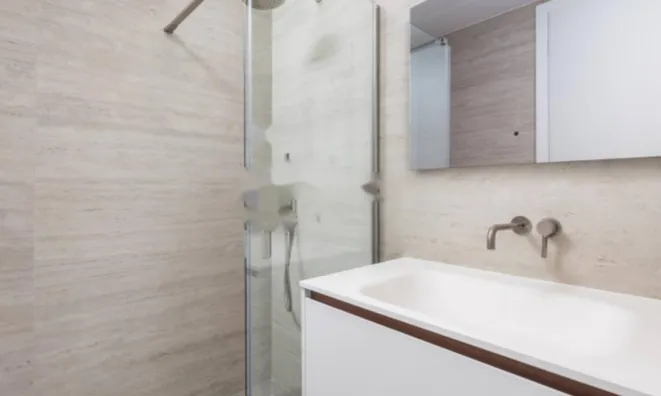 Недвижимость Трёхкомнатная квартира в центре: 9