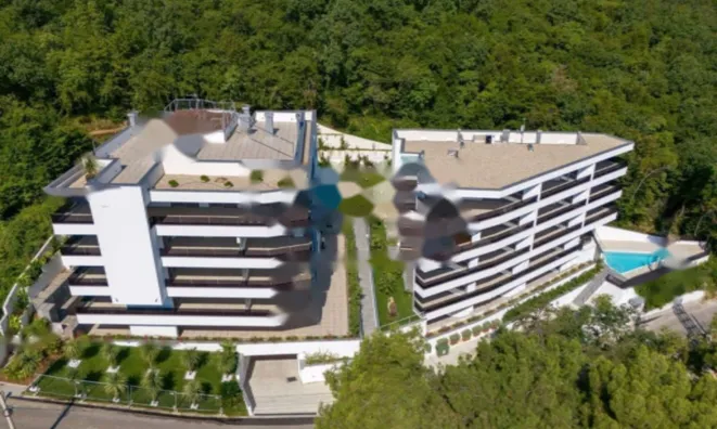 Недвижимость Трехкомнатная квартира в центре: 14