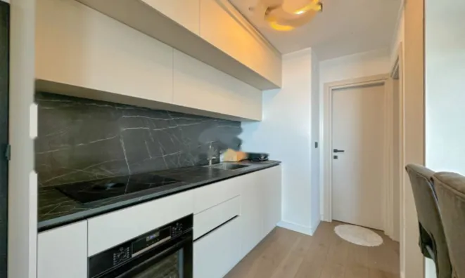 Недвижимость Двухкомнатная квартира в Центре: 7