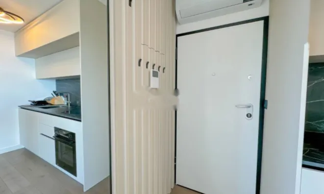 Недвижимость Двухкомнатная квартира в Центре: 8