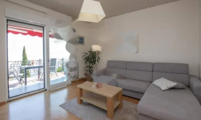 Недвижимость Четырехкомнатная квартира в центре Oпатии: 1