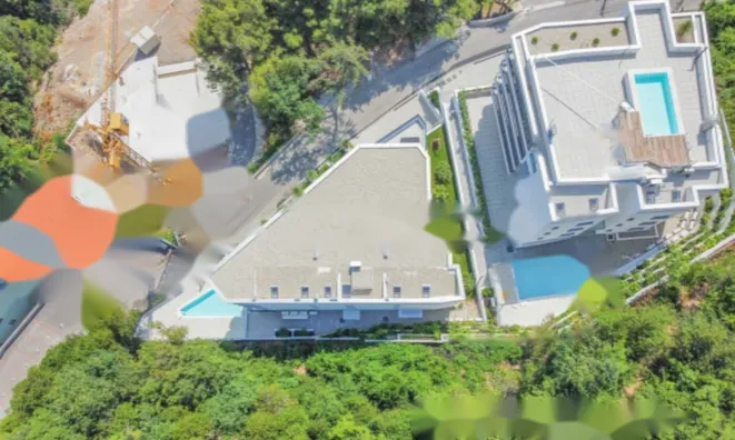 Недвижимость Трехкомнатная квартира в центре: 21