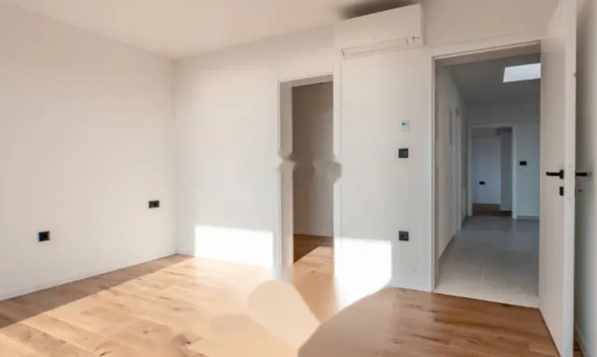 Недвижимость Квартира в центре Опатии: 13