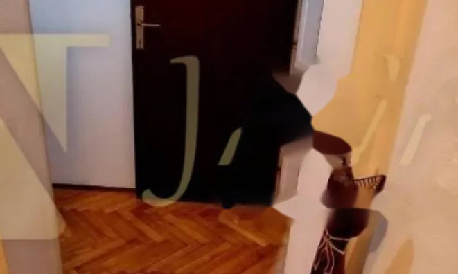 Недвижимость Трехкомнатная квартира в центре Опации: 13