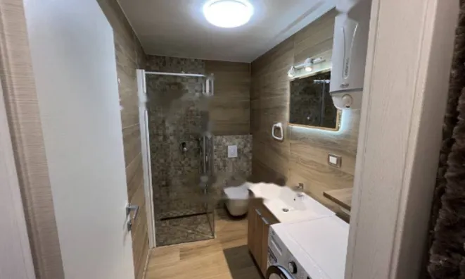 Недвижимость Двухкомнатная квартира, центр: 16