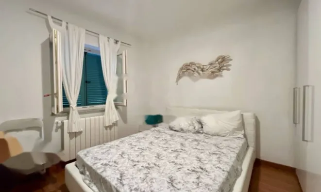 Недвижимость Трехкомнатная квартира Центр: 13