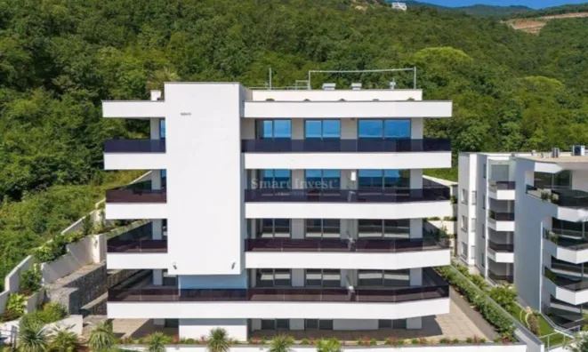 Недвижимость Трехкомнатная квартира в Центре: 2